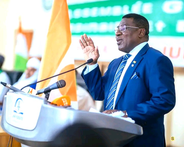 PELE Niger : Issaka Adamou plébiscité Président de la Fédération Nigérienne de Football