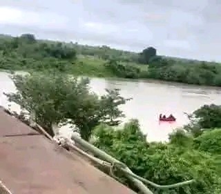 ACCI-STM-2 Sécurité routière : Le bilan de l’accident survenu sur le pont du fleuve Ouémé au Bénin s’est alourdi